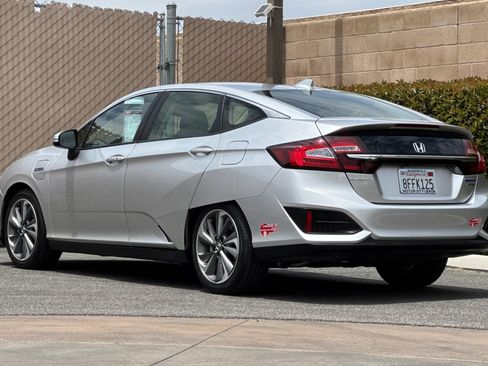 Used 2018 Honda Clarity Touring image 6