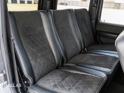 Used 2018 Mercedes-Benz G 550 Squared image 38
