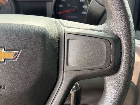 Used 2022 Chevrolet Silverado 1500 Custom RWD image 23