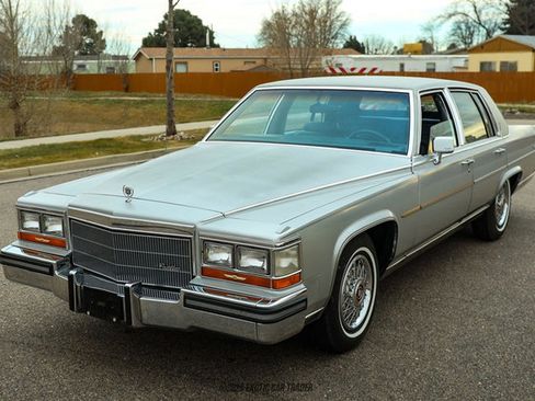 Used 1986 Cadillac Brougham Brougham image 14