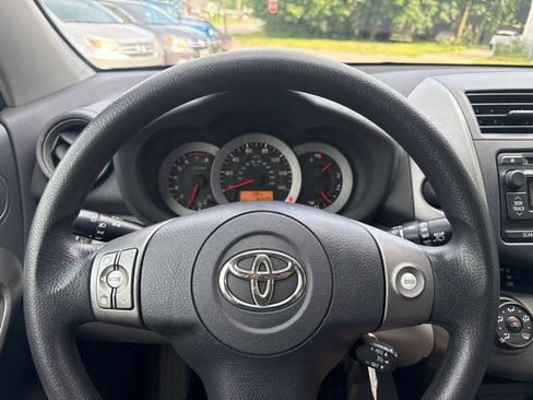 Used 2012 Toyota RAV4 4WD w/ Value Pkg image 22