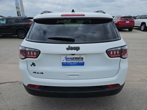 New 2026 Jeep Compass Latitude AWD/4WD image 6
