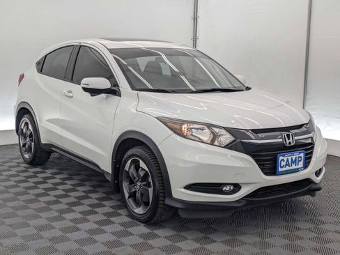 Used 2018 Honda HR-V EX image 8