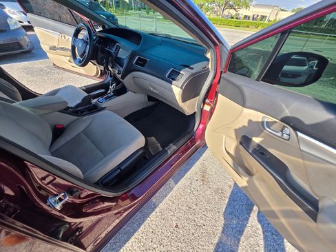 Used 2013 Honda Civic EX image 19