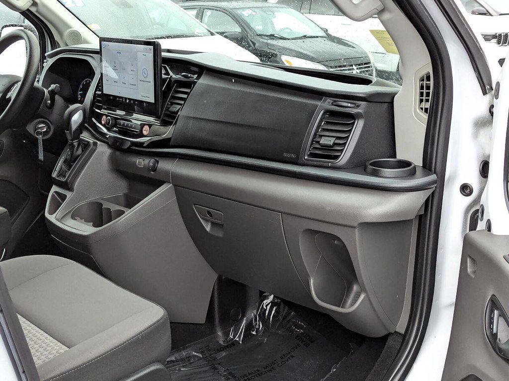 Used 2024 Ford Transit 350 XLT RWD image 13