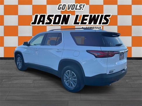 Used 2022 Chevrolet Traverse LT image 6