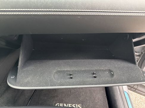 Used 2025 Genesis GV70 2.5T image 40