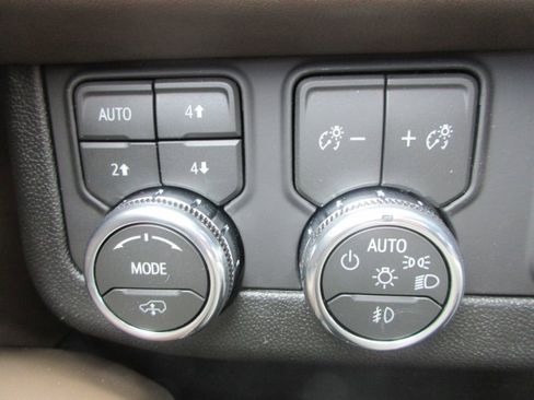 New 2026 GMC Yukon XL Denali Ultimate image 17