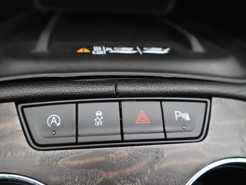 Used 2020 GMC Acadia Denali w/ Trailering Package image 71