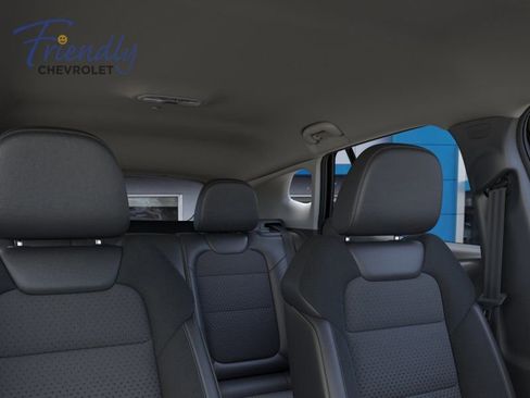 New 2026 Chevrolet Trax LT w/ LT Convenience Package FWD image 25