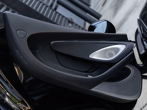 Used 2026 McLaren GTS RWD image 21