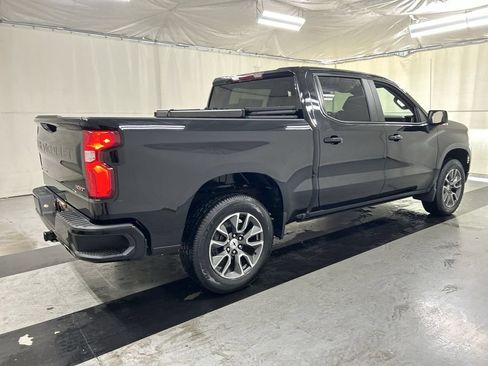 Used 2022 Chevrolet Silverado 1500 RST w/ Z71 Off-Road Package AWD/4WD image 2