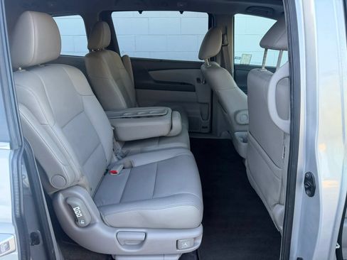 Used 2014 Honda Odyssey EX-L image 14