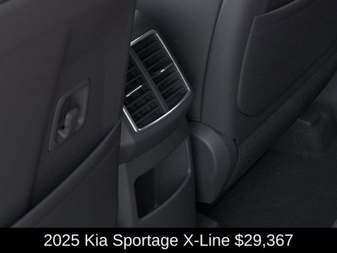 Used 2025 Kia Sportage X-Line w/ Premium Package image 26