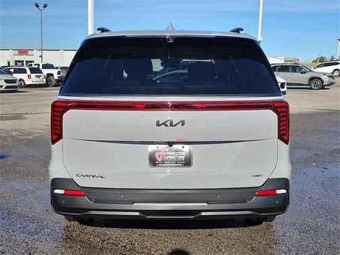 New 2026 Kia Carnival SX Prestige image 4