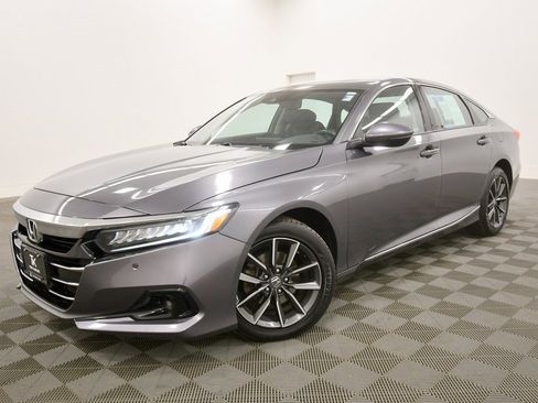 Certified 2021 Honda Accord EX-L image 2
