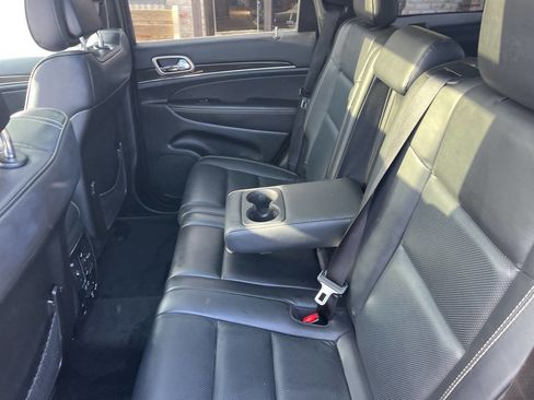 Used 2015 Jeep Grand Cherokee Overland w/ Advanced Technology Group image 33