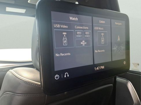 Used 2021 Cadillac Escalade Sport Platinum RWD image 17