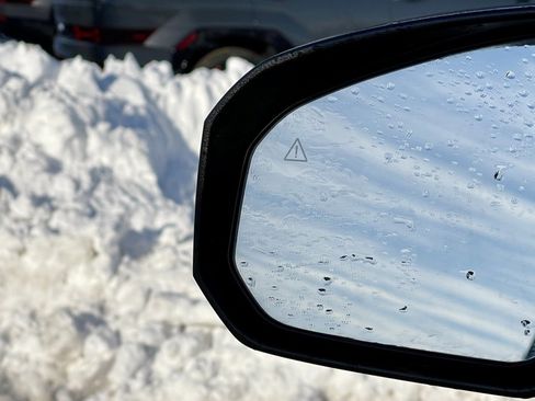 Used 2024 Hyundai Santa Fe Limited image 8