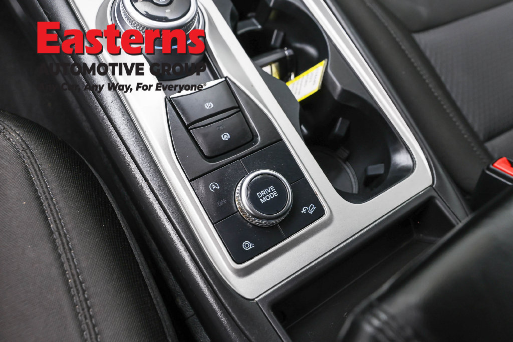 Used 2023 Ford Explorer XLT AWD/4WD image 22