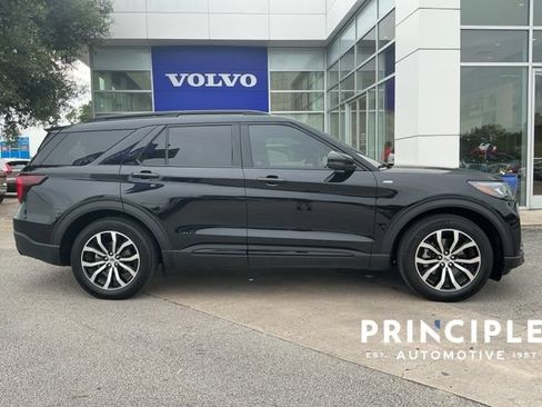 Used 2026 Ford Explorer ST-Line RWD image 5