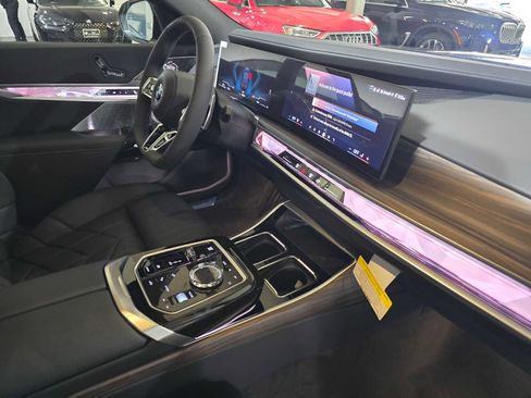 New 2026 BMW 760i xDrive w/ Executive Package AWD/4WD image 11