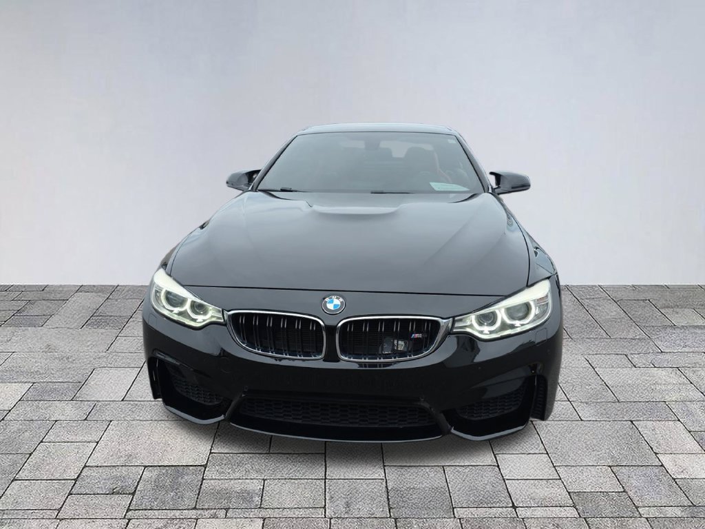 Used 2015 BMW M4 Convertible RWD image 2