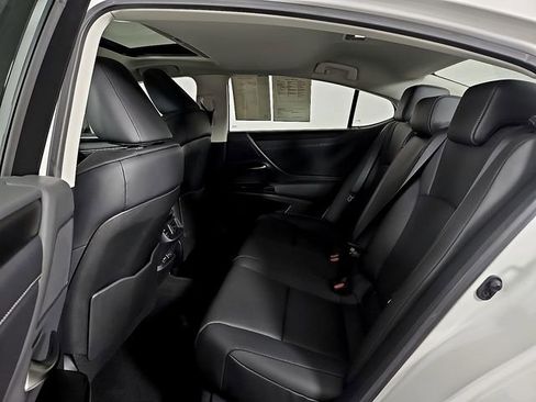 Certified 2025 Lexus ES 350 350 w/ Premium Package image 11