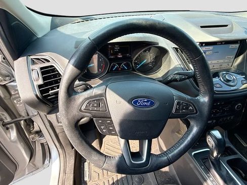 Used 2018 Ford Escape Titanium AWD/4WD image 16