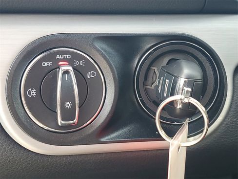 Used 2024 Porsche 718 Cayman image 32