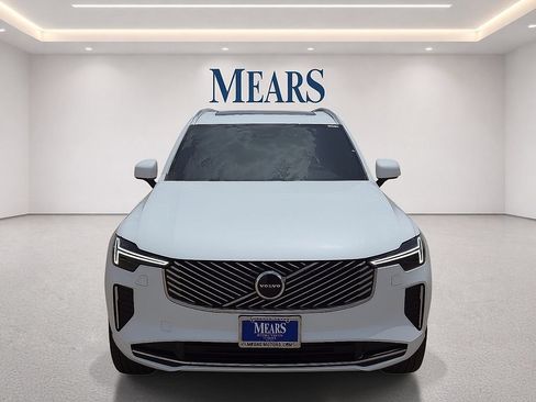 New 2026 Volvo XC90 B5 Core AWD/4WD image 8