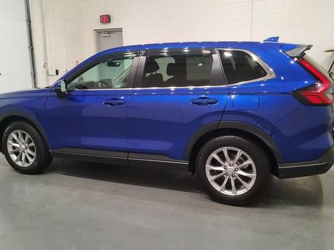 Used 2023 Honda CR-V EX-L image 4