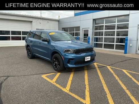 Used 2024 Dodge Durango GT w/ Trailer Tow Group IV AWD/4WD image 2