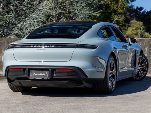 Certified 2025 Porsche Taycan RWD image 11