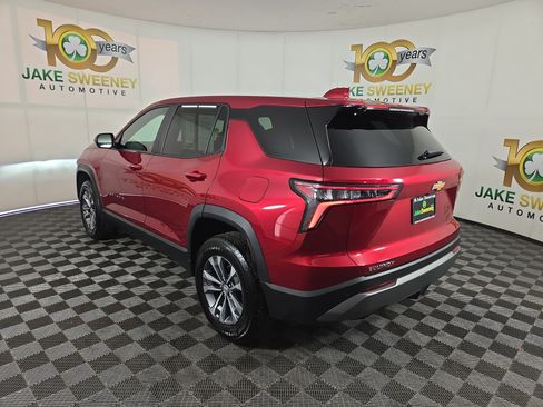 Certified 2026 Chevrolet Equinox LT w/ Convenience Package II FWD image 6