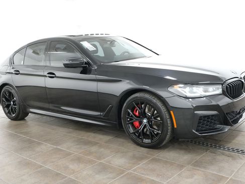 Used 2023 BMW 540i xDrive w/ M Sport Package AWD/4WD image 6