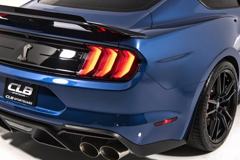 Used 2021 Ford Mustang Shelby GT500 w/ Technology Package RWD image 41