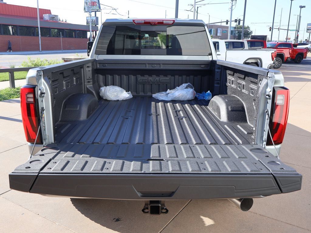 New 2026 GMC Sierra 2500 Denali Ultimate w/ Max Trailering Package AWD/4WD image 15