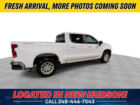 Used 2021 Chevrolet Silverado 1500 LT AWD/4WD image 2