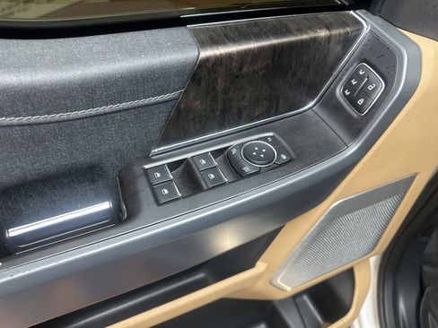 Used 2021 Ford F150 Lariat w/ Equipment Group 502A High AWD/4WD image 23