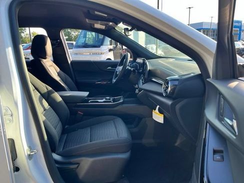 Used 2026 Chevrolet Equinox LT AWD/4WD image 20