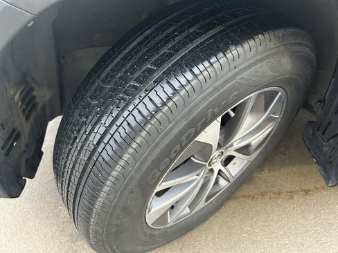 Used 2017 Toyota RAV4 XLE w/ All Weather Liner Package image 10