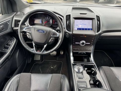 Used 2020 Ford Edge ST w/ Cold Weather Package image 11