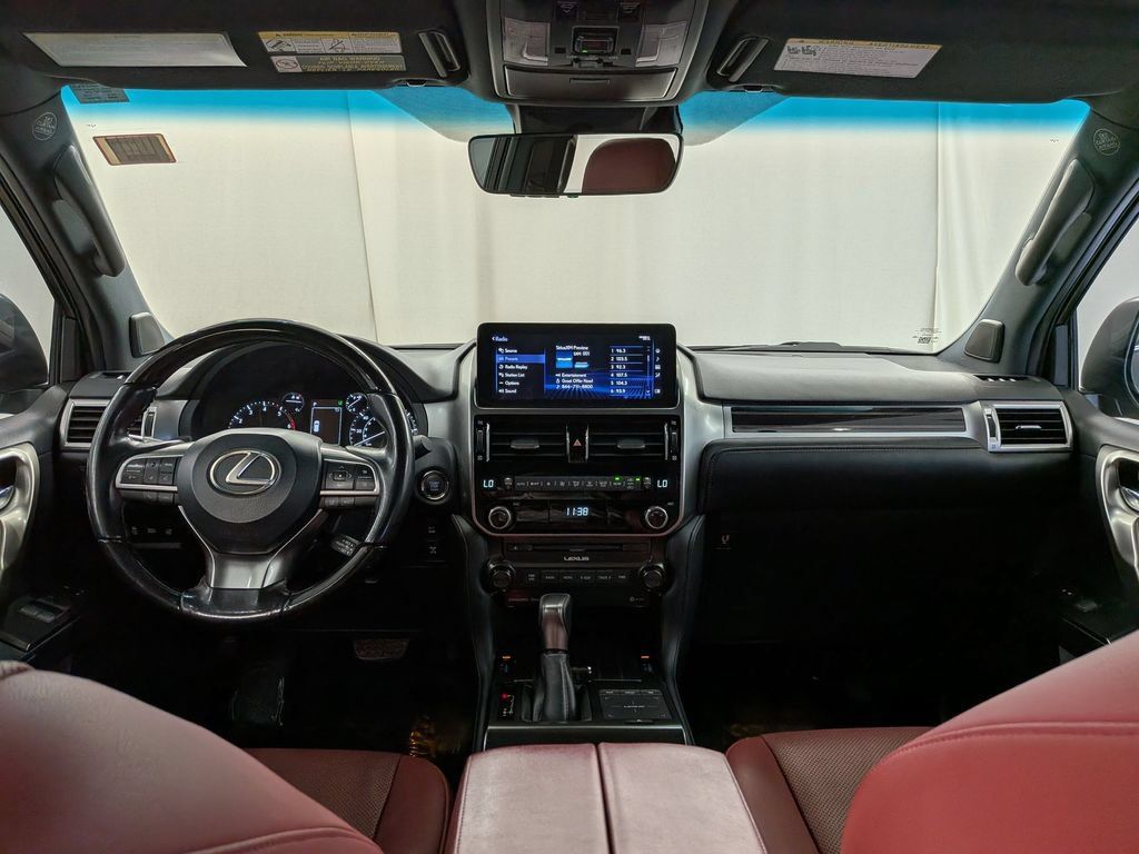 Used 2022 Lexus GX 460 Premium w/ Premium Package AWD/4WD image 13