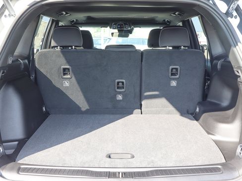 New 2025 Jeep Grand Cherokee Laredo X w/ Luxury Tech Group I image 16