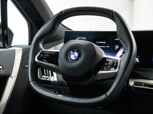 Used 2026 BMW iX xDrive60 AWD/4WD image 16