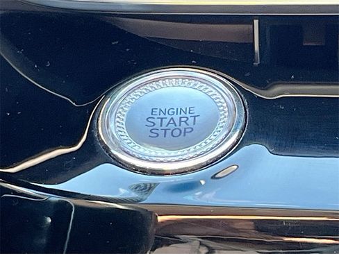 Used 2023 Genesis G80 2.5T image 22