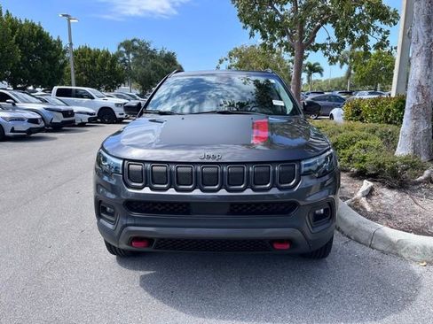 Used 2022 Jeep Compass Trailhawk w/ Trailhawk Elite Group AWD/4WD image 2