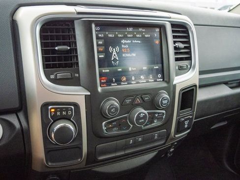 Used 2019 RAM 1500 Classic Warlock w/ Luxury Group image 26