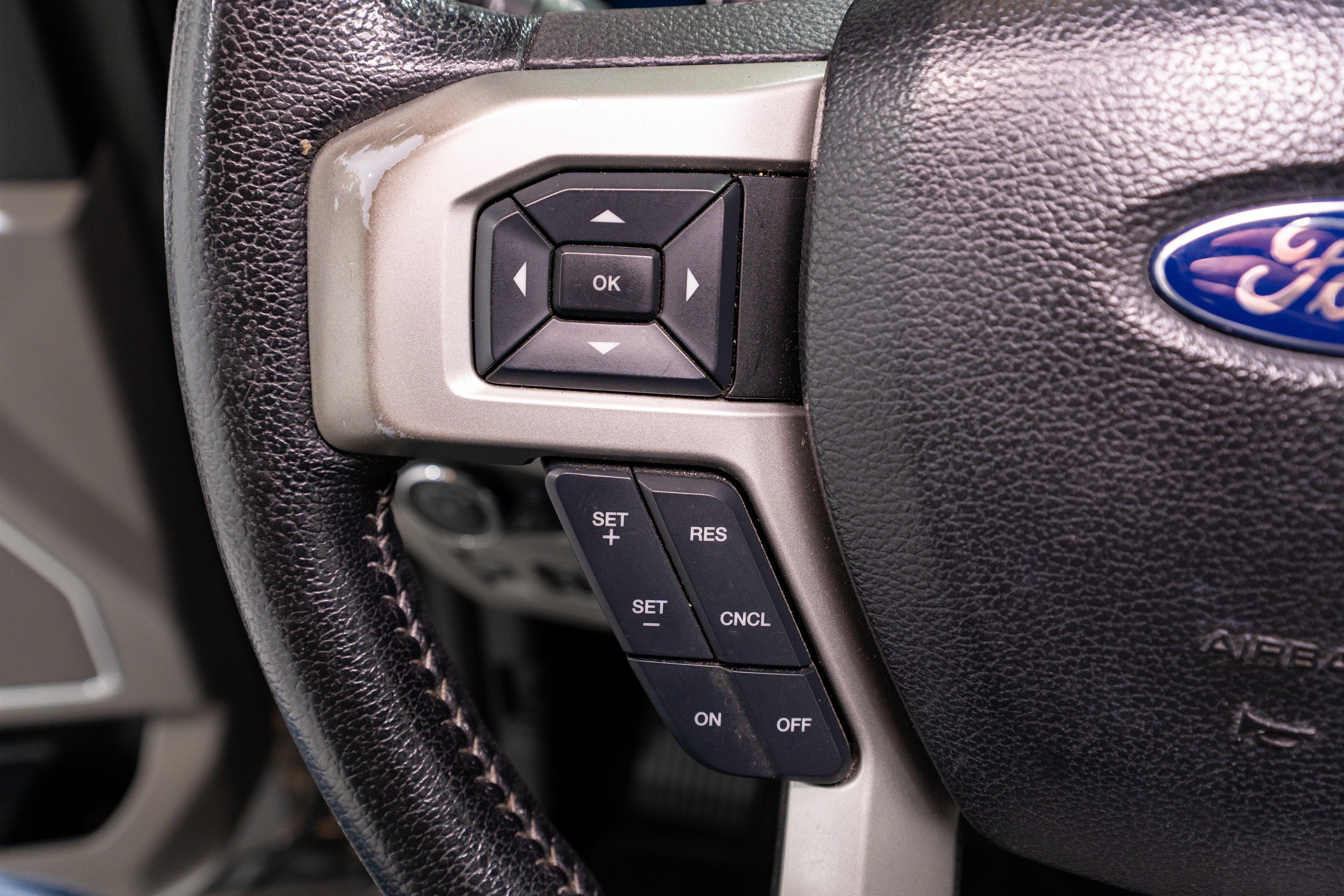 Used 2016 Ford F150 Lariat RWD image 33